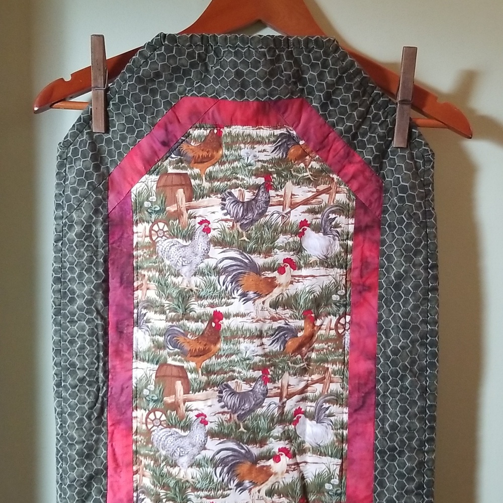 Farmhouse Hen Rooster Chicken Tablerunner In Cream, Brown and Green